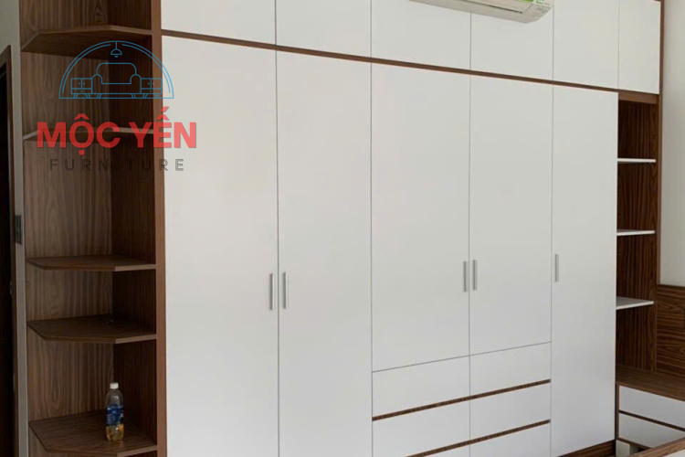 TỦ QUẦN ÁO KỊCH TRẦN